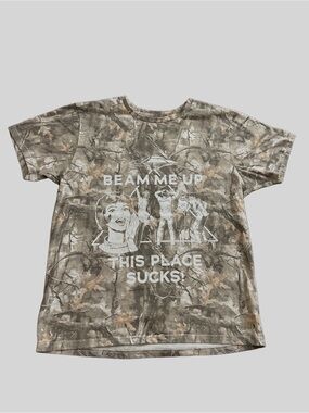 Stranger Things Beam Me Up This Place Sucks Camo Graphic Tee Large
